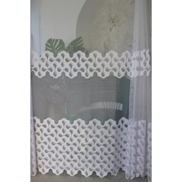 TRD. Kész függöny Dorsia fehér modern mintás 200x160cm