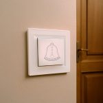 Nova csengő kapcsoló 101N fehér kerettel