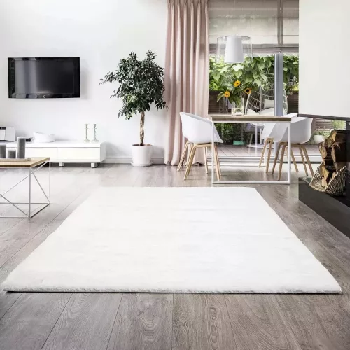 TRD. Luxus pihe-puha Nyuszi szőnyeg 120x170cm Fehér