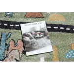 Kab. Szőnyeg FUN Route gyerekeknek, utca, állatok zöld 160x220 cm