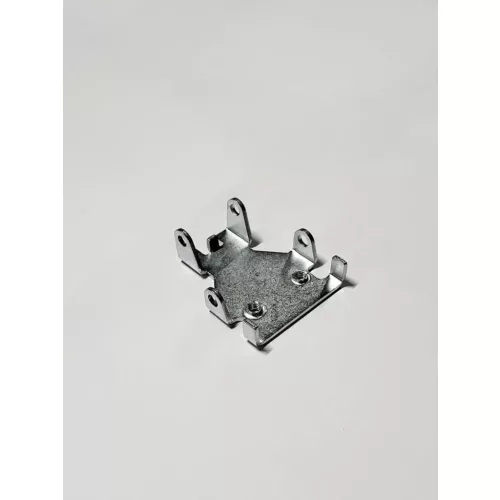  Oldalsó burkolat konzol fűnyíróhoz QL46P-139 79. rész
