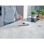 Ablakporszívó, Leifheit Nemo 51030, fehér/türkiz, IPX7 vízálló, beépített víztartály, könnyű, ergonomikus, csík- és foltmentes tisztítás