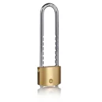 Lakat, Yale Y110B/50/155/1, 50 mm, sárgaréz, hosszú kengyelű, 2 azonos zárszerkezet, edzett, korrózióálló, 3 db kulccsal