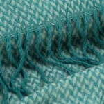 Apró mintás akril takaró rojtokkal Menta 130x170 cm