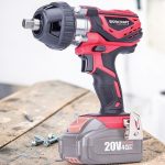 Akkumulátoros ütvecsavarozó, Worcraft CIW-S20Li ShareSYS, piros/fekete, 350 Nm, 0-2200 fordulat/perc, 20 V Li-Ion, dugókulcsokkal, akkumulátor és töltő nélkül