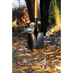 Ásó, Strend Pro Garden, hegyes fej, fekete/narancssárga, acél fej, üvegszálas nyél, D markolat