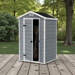 Kerti ház, Keter Manor 4 x 3, 128 x 94 x 196 cm, szürke/fehér, UV-, víz- és hóálló, szellőzőpaneles, zárható, fémmel megerősített