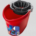 Vödör, Vileda SuperMocio, 10 liter, csavarókosárral, piros, felmosóhoz használható