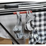 Vileda Universal Ultimate ruhaszárító, 18 méter szárítási terület, fekete, X-alakú vázzal, kinyitható szárnyakkal, összecsukható kialakítással