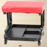 Műhelyszék, Strend Pro, fekete/piros, 36 × 36,5 × 36,6 cm, gurulós, 4 forgó kerék, szerszámtároló rekesszel, fém vázas, vinil ülőke, 136 kg teherbírás