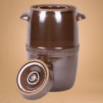 Káposztás hordó, Šamotka VD, barna, 17 l, átmérő: 32 cm, magasság: 34 cm, kerámia, fedővel, 2 fogantyúval