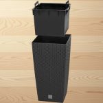 Rattan virágcserép, Prosperplast Rato Square 325, antracit, 32,5 x 32,5 cm, magasság: 61 cm, betéttel, 21 / 49 l, rattan hatású, négyzetes