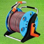 Kerti tömlődob, Strend Pro Garden ST.2015A, kék, tömlővel, 1/2″, 20 m, szórópisztollyal, csatlakozókkal