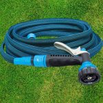 Kerti locsolótömlő, Aquacraft 870030, kék, 1/2", 15–30 m, 6 bar, flexibilis, nyújtható, 7 funkciós szórópisztollyal, csatlakozókkal, PVC belső cső, textilborítás