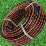 Kerti locsolótömlő, Strend Pro Garden Premium, fekete/narancssárga, 1", 25 m, 30 bar, algaálló belső fal, sérülésálló műanyag keverék, -5°C és +65°C között hőálló