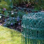 PVC bevonatos kerítésháló, Strend Pro Garden Gardenet, zöld, 65 cm x 25 m, szemméret: 150 x 90 mm, PVC bevonatos acélhuzal, négyszögletű, dekoratív felső kialakítás