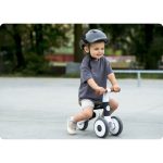 Háromkerekű futóbicikli, Nukido NK-603, fekete, EVA habkerekek 15 cm, állítható ülésmagasság 25–28 cm, kormányfordulás határoló, 12 hónapos kortól