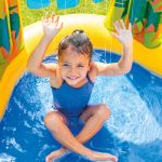 INTEX Dinosaur Play Center élménymedence 249 x 191 x 109cm (57444)