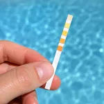 TOP! 3in1 medence vízelemző tesztcsík klór, pH, lúgosság mérésre 50 db
