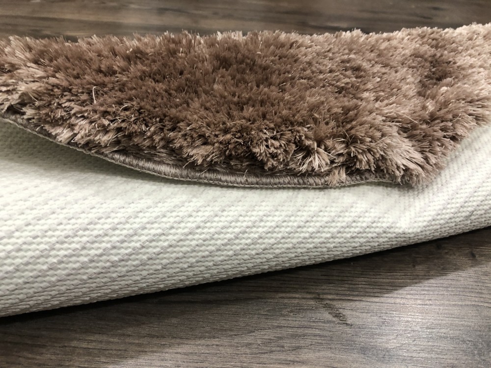 Kör Den. Scott camel 67cm hátul gumis szőnyeg