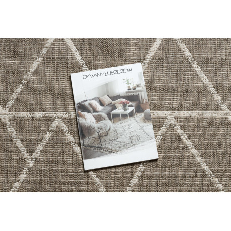 Kab. Fonott sizal floorlux szőnyeg 20508 taupe / pezsgő HÁROMSZÖGEK 200x290 cm Kab. Fonott sizal floorlux szőnyeg 20508 taupe / pezsgő HÁROMSZÖGEK 200x290 cm