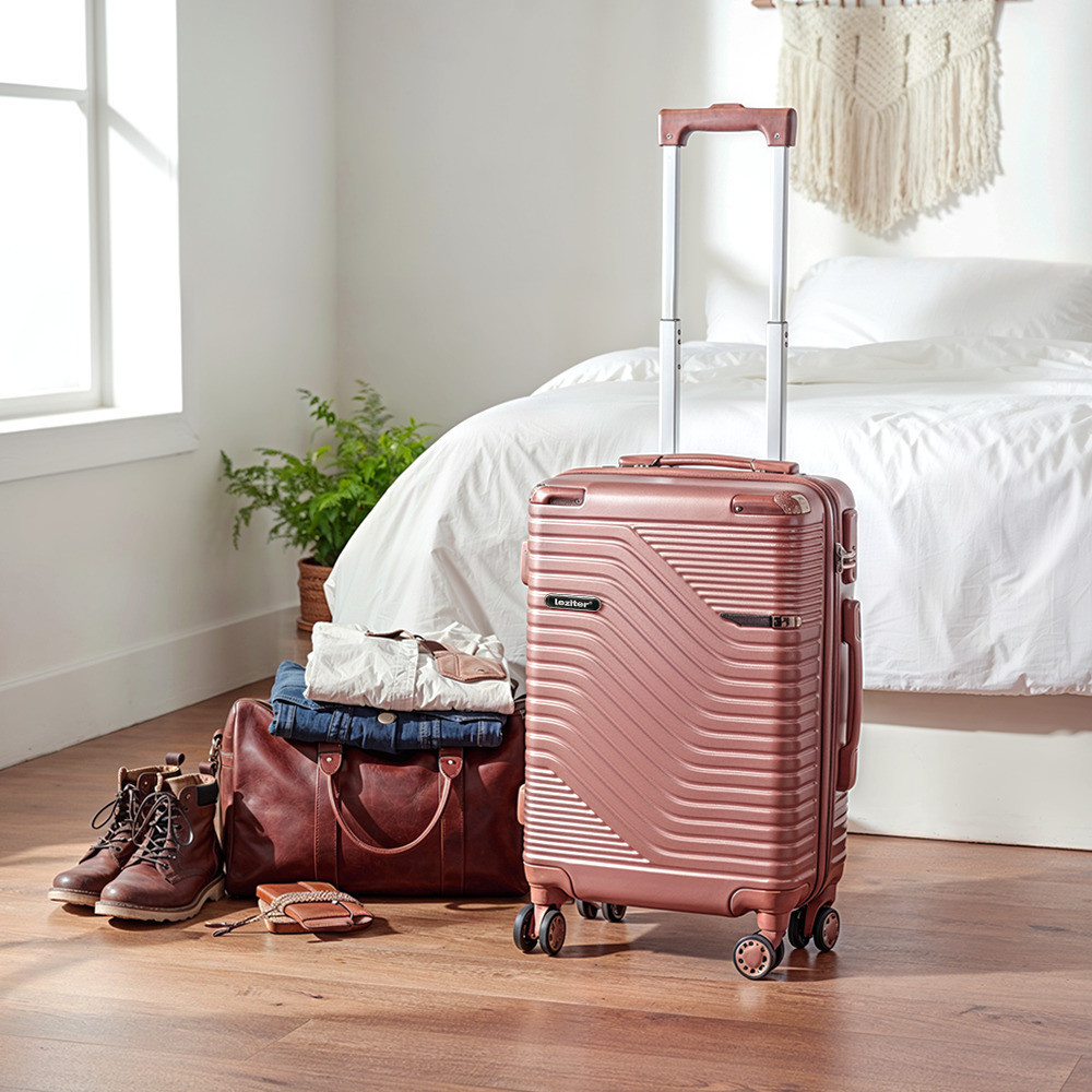TraveLux Urban XVI gurulós bőrönd szett