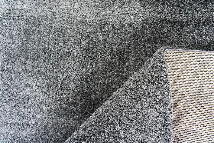Ber. MICROSOFTY 8301 sötétszürke 133 x 200 cm szőnyeg