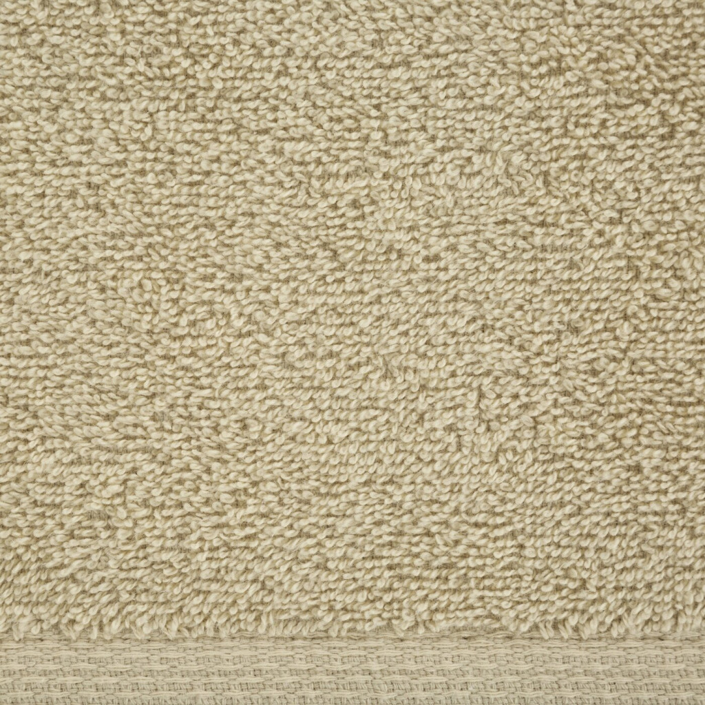 Egyszínű klasszikus törölköző 400 g/m2 Bézs 50x100 cm