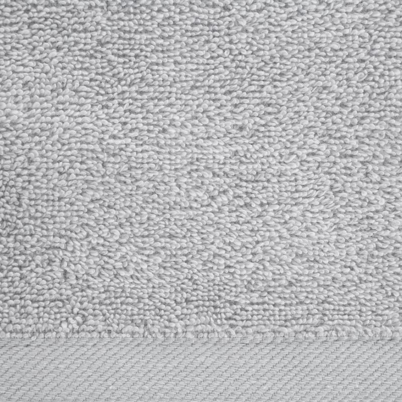 Egyszínű klasszikus törölköző 500 g/m2 Ezüst 50x90 cm