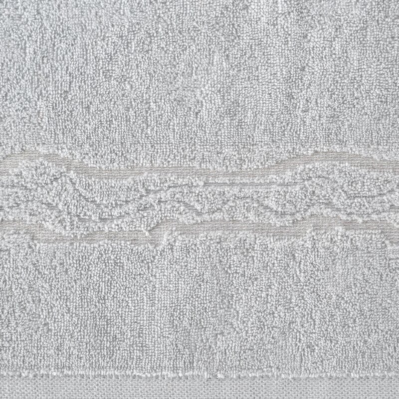 Karin pamut törölköző fényes cérnával szőtt díszítéssel Ezüst 70x140 cm