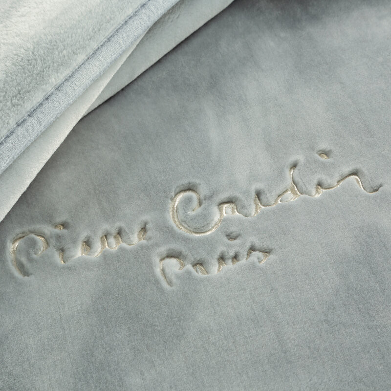Clara1 Pierre Cardin takaró Ezüst 160x220 cm - 700 g/m2