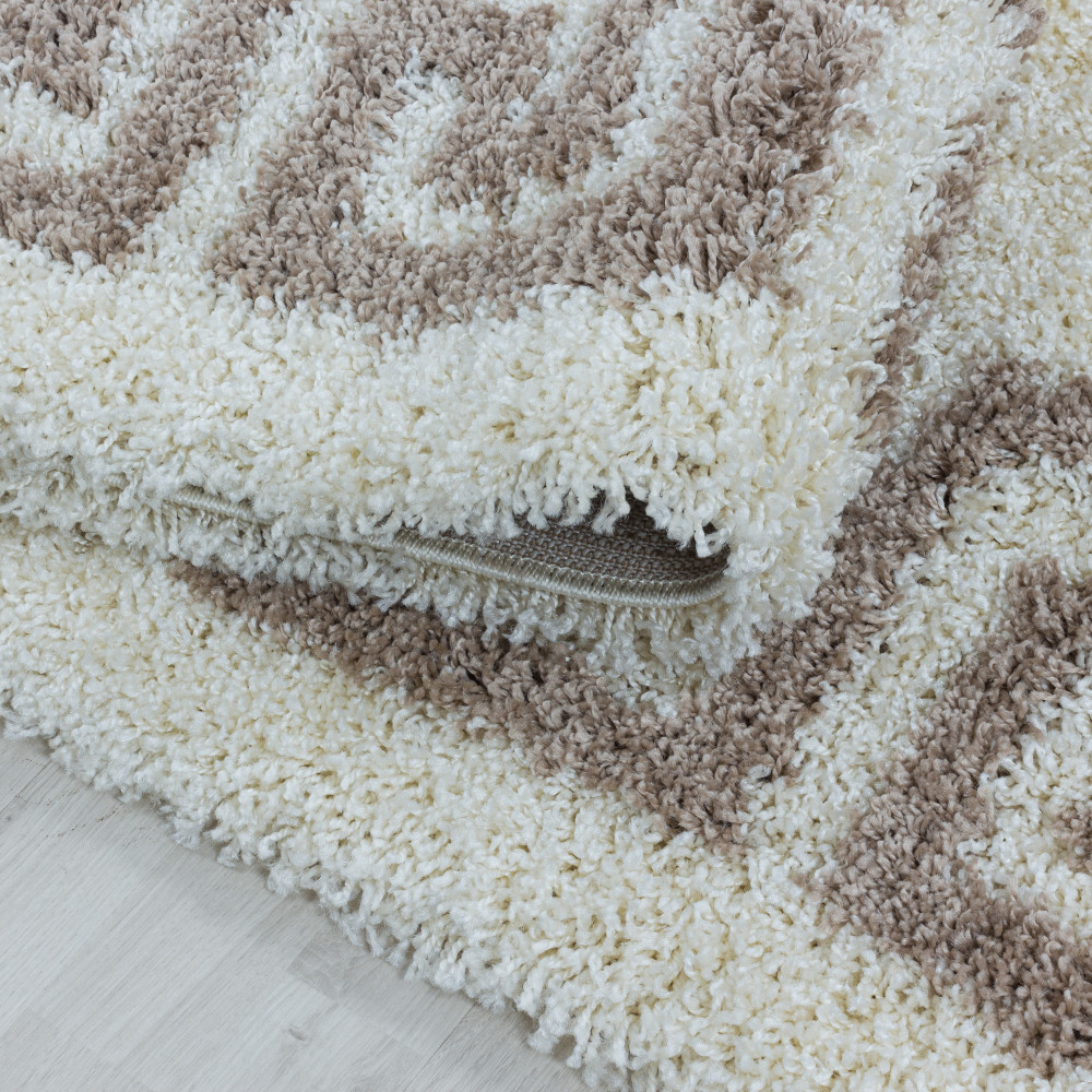 TOP! Ay. HERA 3301 BEIGE 200 x 200 -kör szőnyeg
