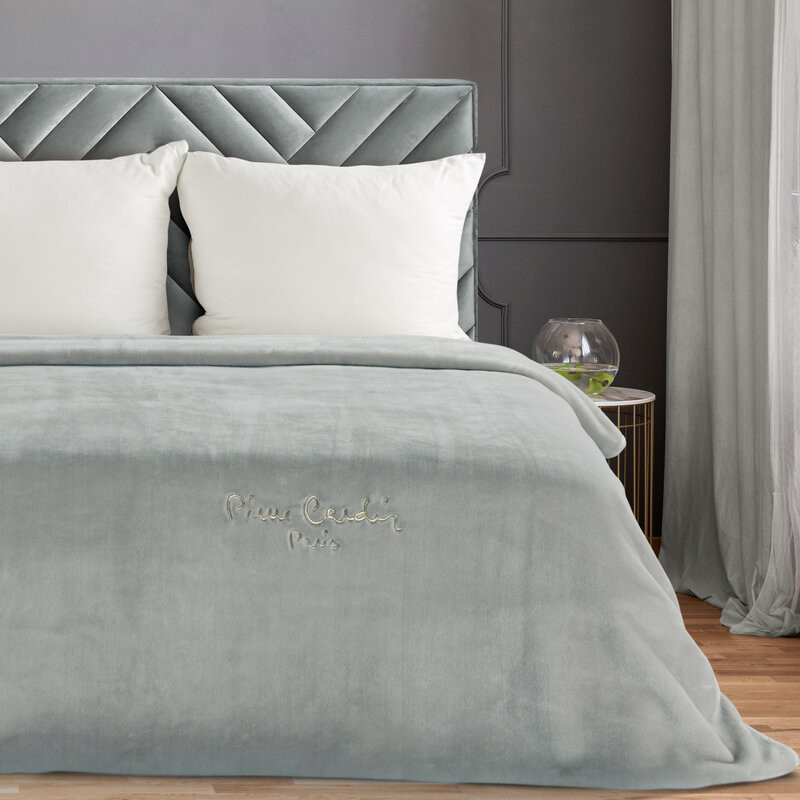 Clara1 Pierre Cardin takaró Ezüst 160x220 cm - 700 g/m2